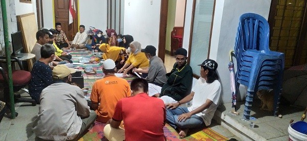 Baru Dilantik Ketua RW 04 Bidara Cina, Galuh Radiah Langsung Kukuhkan Kepengurusan 