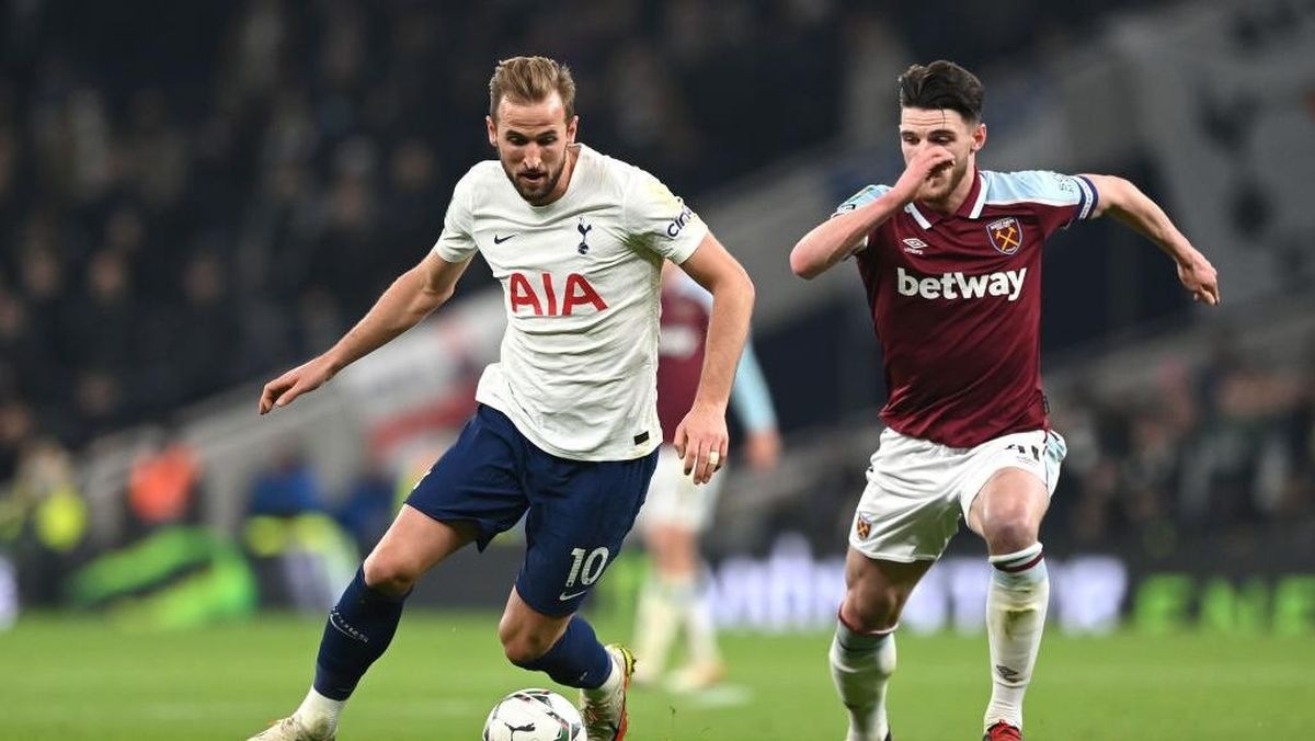 Habisi West Ham 2-1, Tottenham Lolos Semifinal Piala Liga Inggris