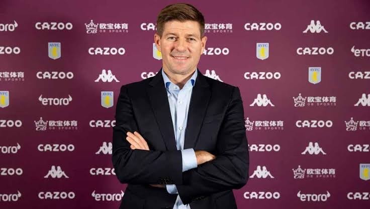 Positif Covid-19, Steven Gerrard Tak Bisa Pimpin Dua Laga