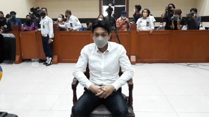 Gaga Muhammad Dituntut 4,6 Tahun Bui dan Denda 10 Juta