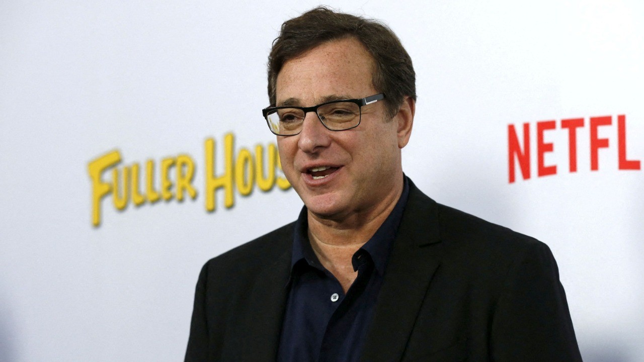 Dunia Hiburan Berduka, Bob Saget Komedian AS Ditemukan Tewas dalam  Kamar Hotel