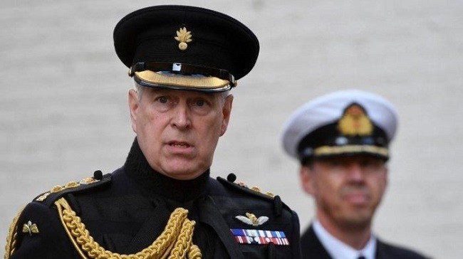 Tersandung Kasus Asusila, Seluruh Gelar Militer Pangeran Andrew Dicopot 