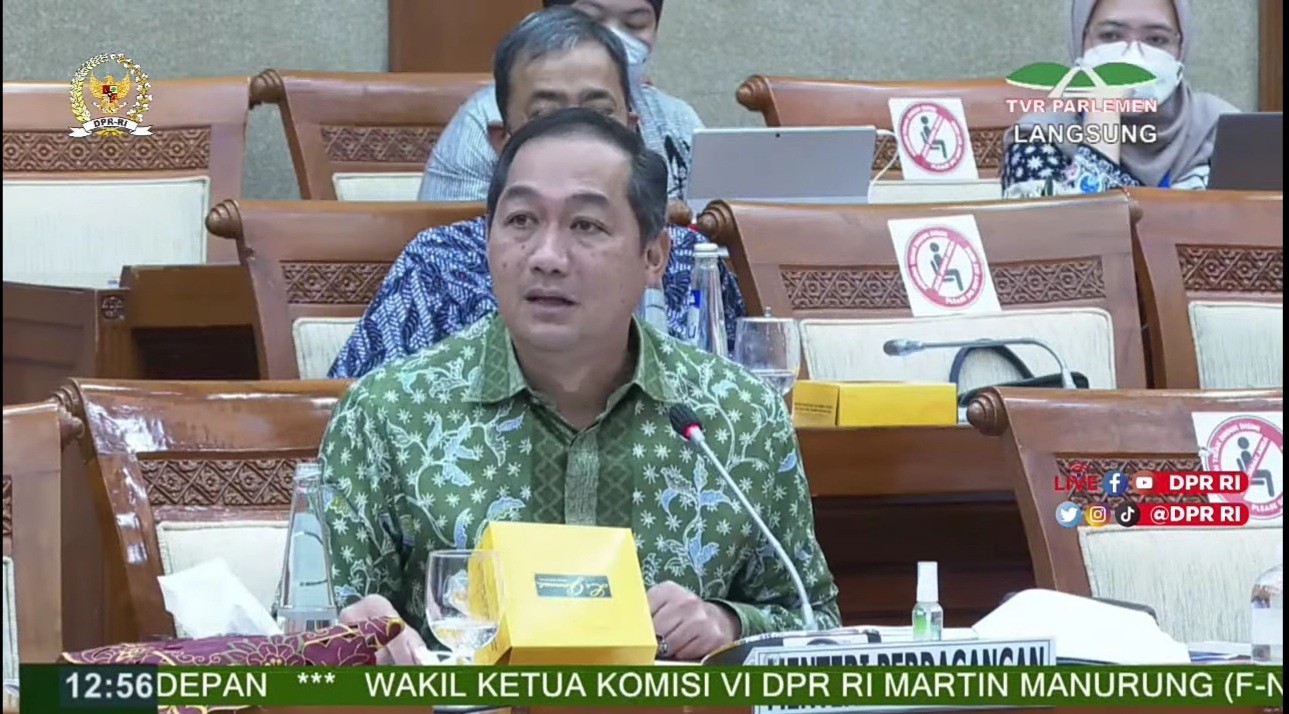 Harga Minyak Goreng Jadi 14 Ribu Perliter Mulai Pukul 00.01 Malam Ini