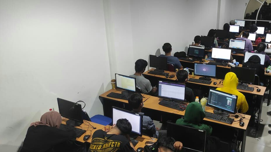 Kembali Gerebek Kantor Pinjol di Penjaringan, Polisi Amankan Seorang Manajer WNA China