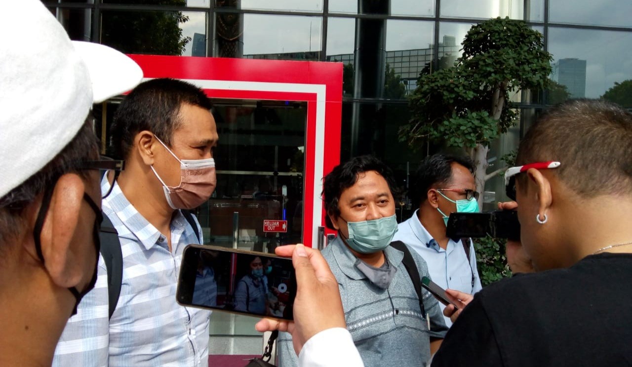 Datangi KPK, Sawit Watch Serahkan Bukti Tambahan Dugaan Korupsi PT MSAM