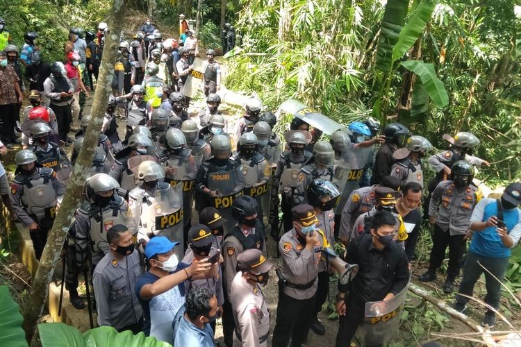 Tambang Kehancuran 
