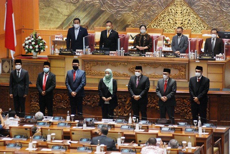 Paripurna DPR Tetapkan Tujuh Anggota KPU Pusat