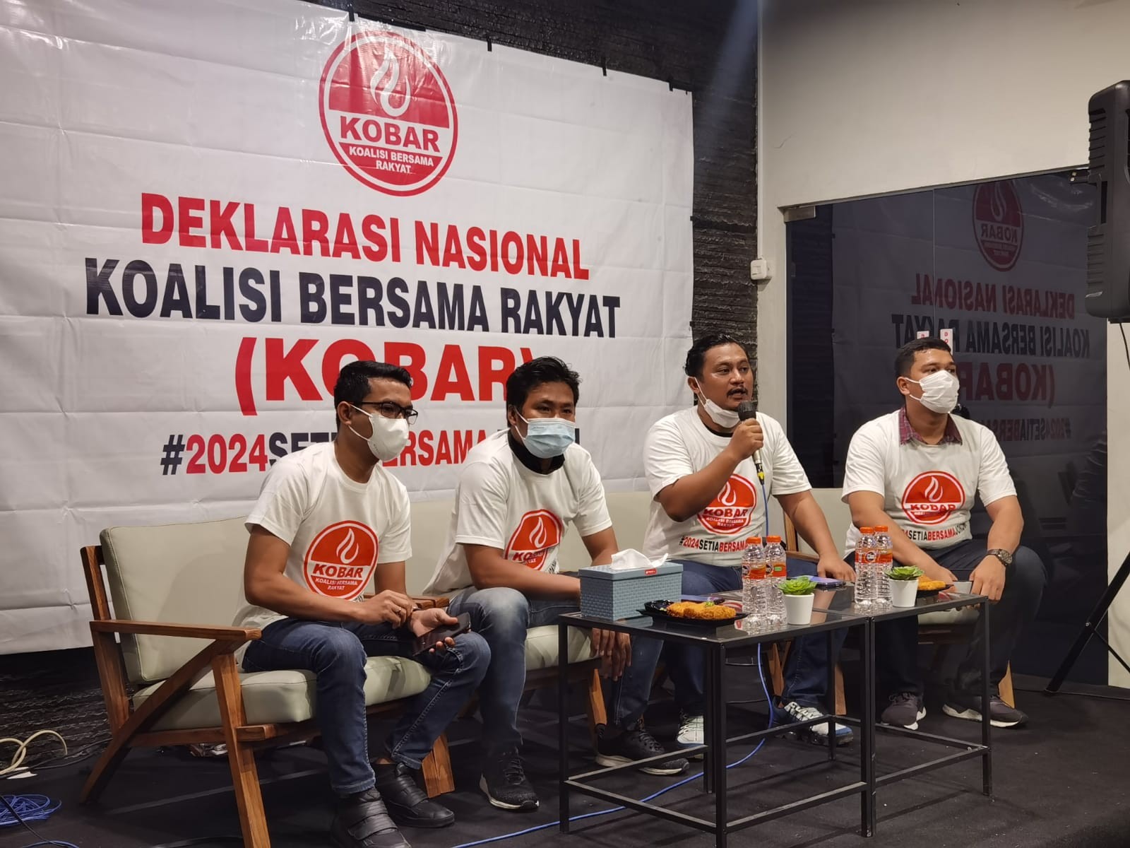 Ikrarkan 2024 Setia Bersama Jokowi, Deklarator KOBAR: Kami Patuh pada Perintah Pak Jokowi