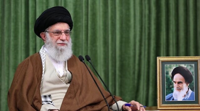 Ayatullah Khamenei: Ukraina Korban Kebijakan AS