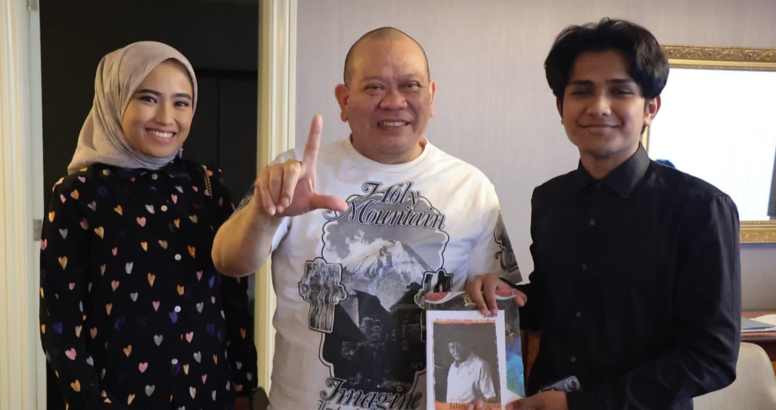 Bertemu Kreator TikTok Husain Basyaiban, Ketua DPD RI Dorong Milenial Melek Politik
