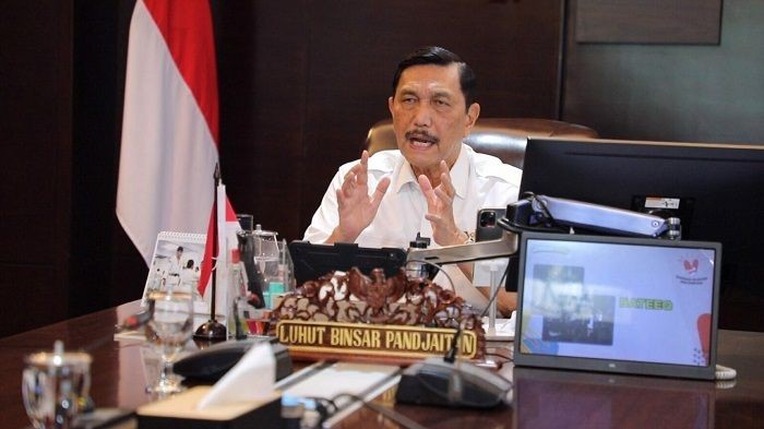 Bikin Gaduh, Presiden Jokowi Ditantang Berani Copot Menko Luhut