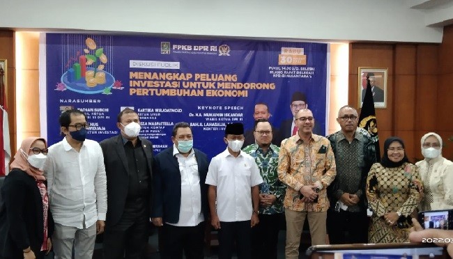 Puji Diskusi Fraksi PKB, Menteri Bahlil: Berinovasi dan Paham Kondisi Kekinian