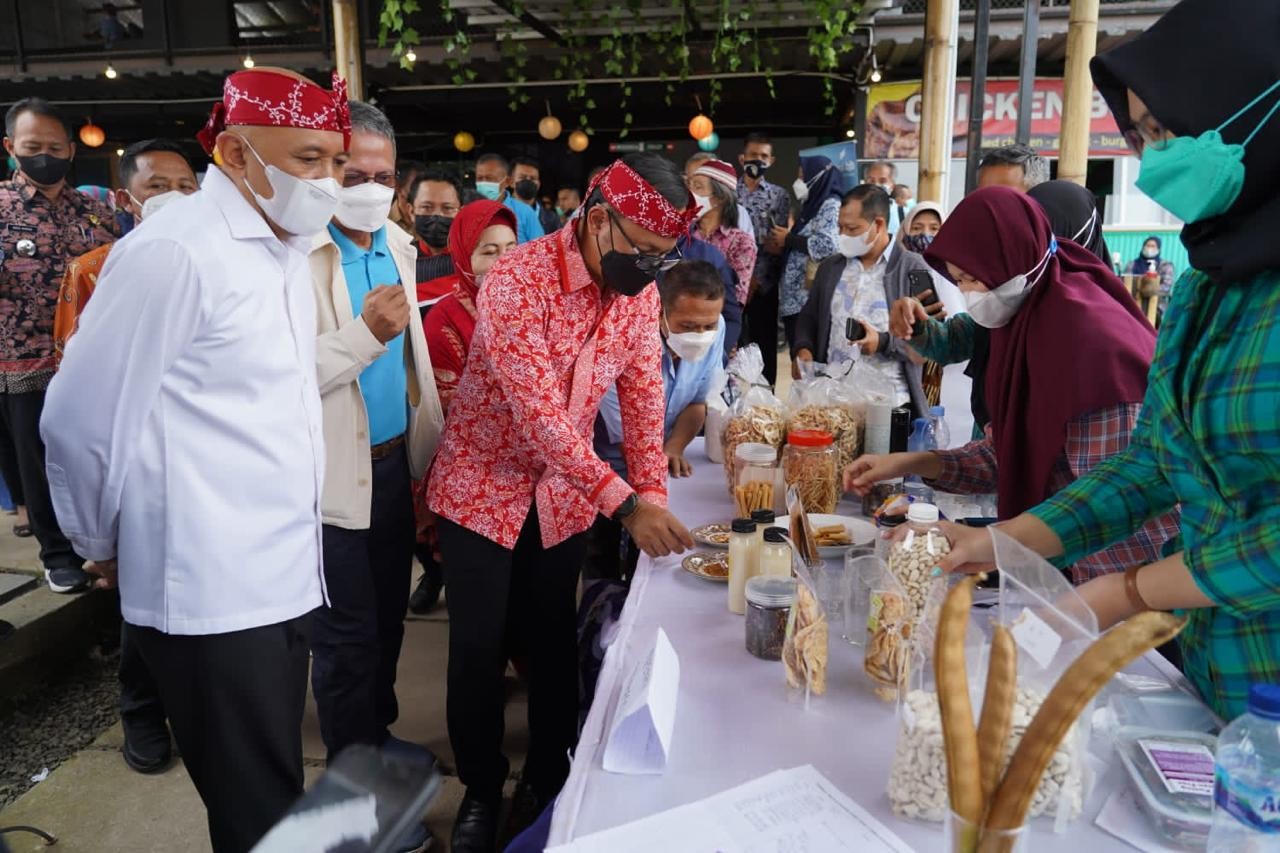 Jangan Selalu Andalkan Kedelai Impor, Perajin Tempe Diminta Kreatif Manfaatkan Kacang Koro
