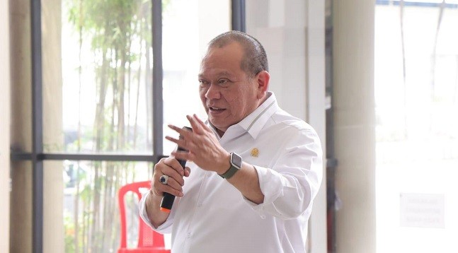 Ketua DPD RI Ajak Masyarakat Jatim Awasi Penyaluran Solar Bersubsidi