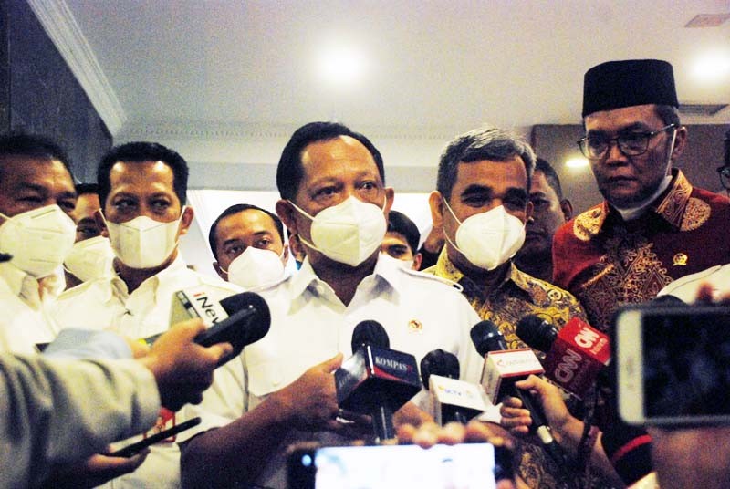 Mendagri Temui Wakil Ketua MPR Ahmad Muzani