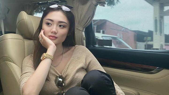 Terima Puluhan Miliar dari Indra Kenz, Vanessa Khong dan Ayahnya Ditahan Polisi
