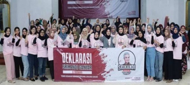 Ganjar Pranowo Didukung Ratusan Generasi Milenial untuk Jadi Presiden 2024