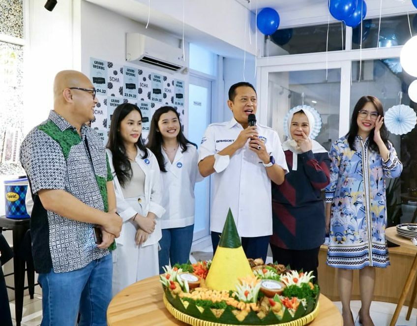 Resmikan Cafe SCHA Brasserie,  Ketua MPR RI Dorong Generasi Milenial Perkuat UMKM