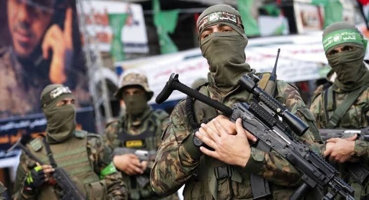 Hamas Diduga Bertanggung Jawab atas Tembakan Roket dari Lebanon ke Israel