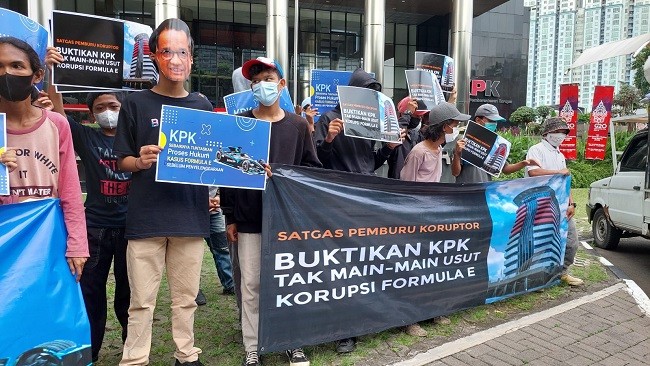 Sambangi KPK Lagi, Satgas Pemburu Koruptor Minta Firli Buktikan Tak Main-Main Usut Kasus Formula E