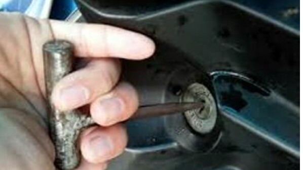 Motor yang Dicuri Bannya Copot, Pria di Duren Sawit Diamuk Massa