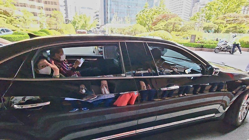 Setelah Hadiri Pelantikan Presiden Korea Selatan Yoon Suk Seol , Megawati Kembali Ke Tanah Air