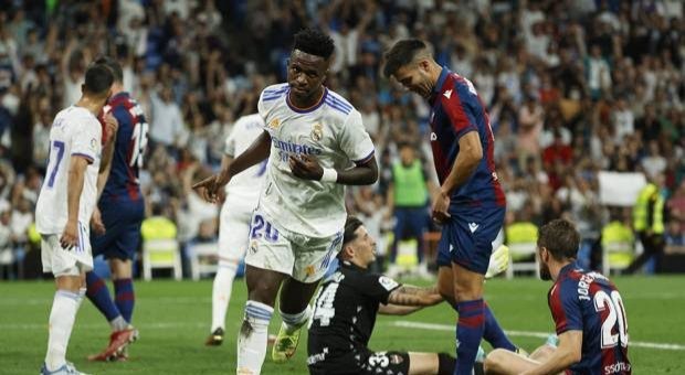 Madrid Bantai Levante 6-0, Vinicius Ciptakan Hattrick