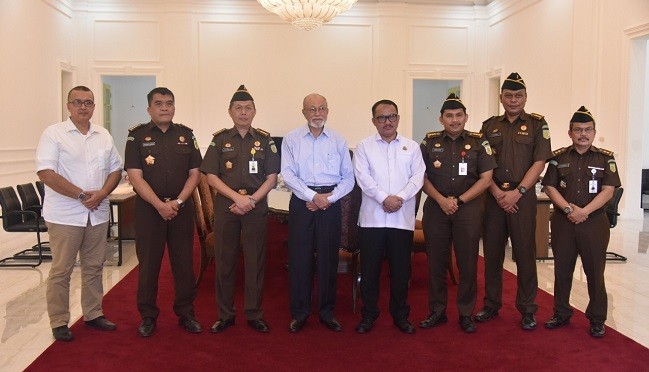 Kajati Aceh Kunker dan Silaturahmi  ke Meuligoe Wali Nanggroe Aceh, Ini yang Bahas