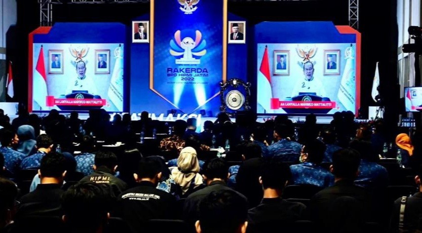 Di Rakerda HIPMI Jatim, Ketua DPD RI: Perekonomian Bangsa Wajib Sejahterakan Rakyat