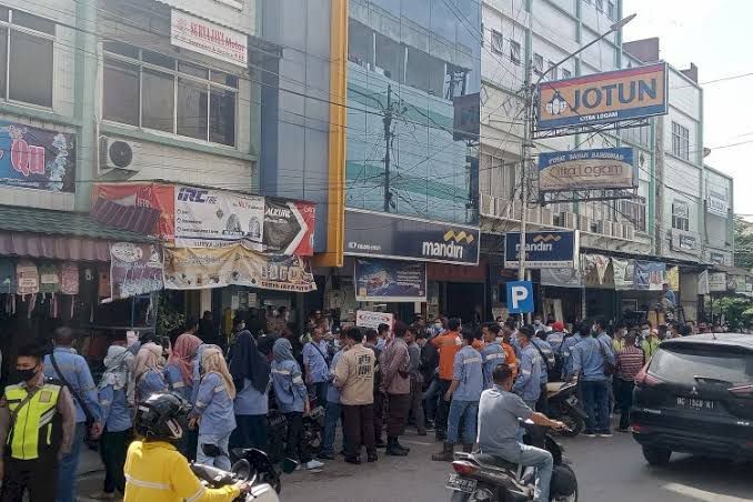PT Titan Sebaiknya Cari Solusi untuk Karyawannya, Bukan Dibenturkan  dengan Penegak Hukum