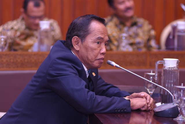 Sebelum Banyak yang Kehilangan Kerja, Pemerintah Harus Segera Selamatkan Petani Sawit