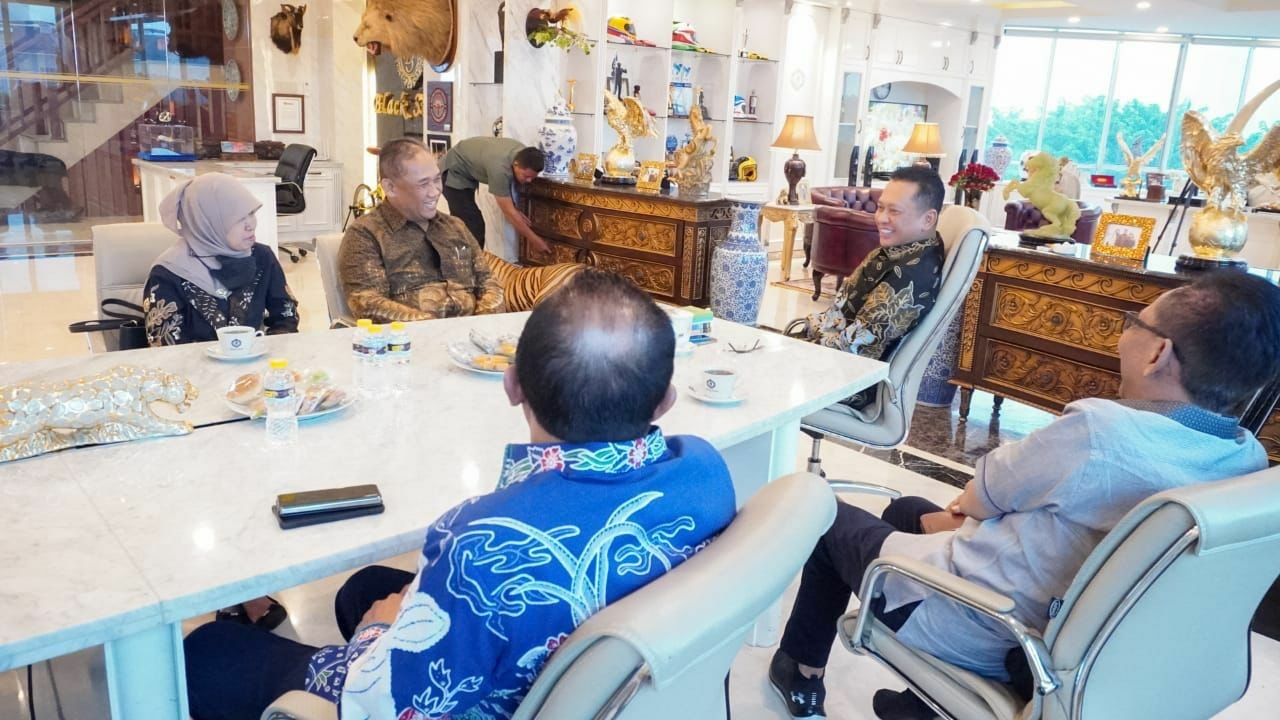 Terima Rektor UPN Veteran Jawa Timur, Ketua MPR RI Dorong Peningkatan Kewirausahaan
