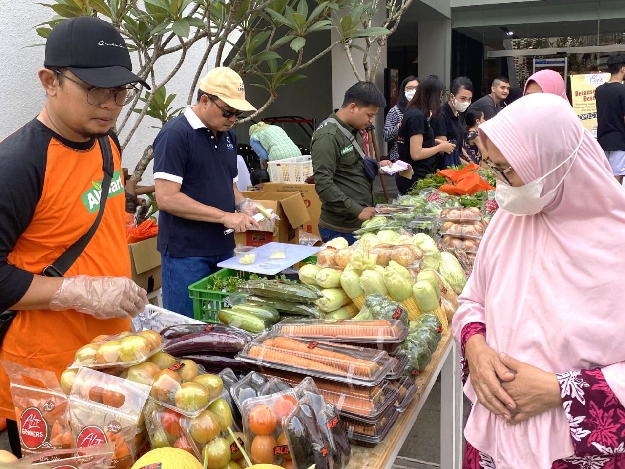 Dukung Produk Lokal, LPDB-KUMKM Kolaborasi dengan BUMN Sarinah