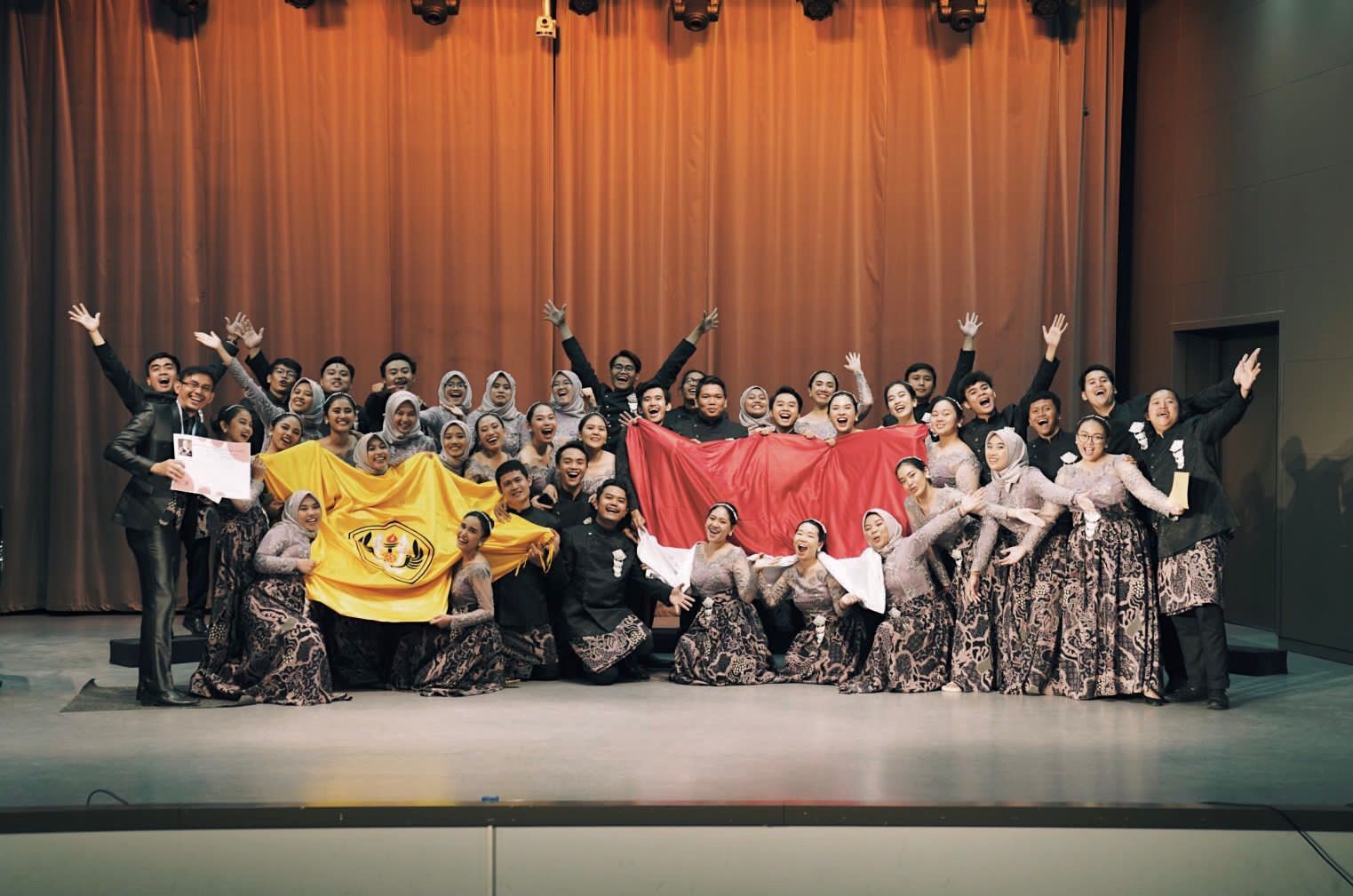 Juarai Paduan Suara, Unpad Kembali Kibarkan Merah Putih di Tanah Eropa