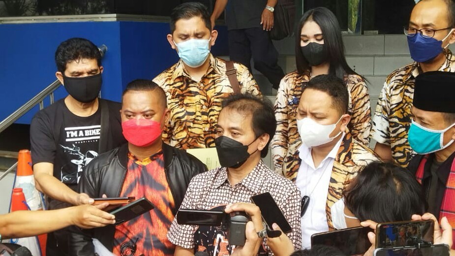 Dipanggil Polisi, Ini Alasan Roy Suryo Ajak Lieus Sungkharisma