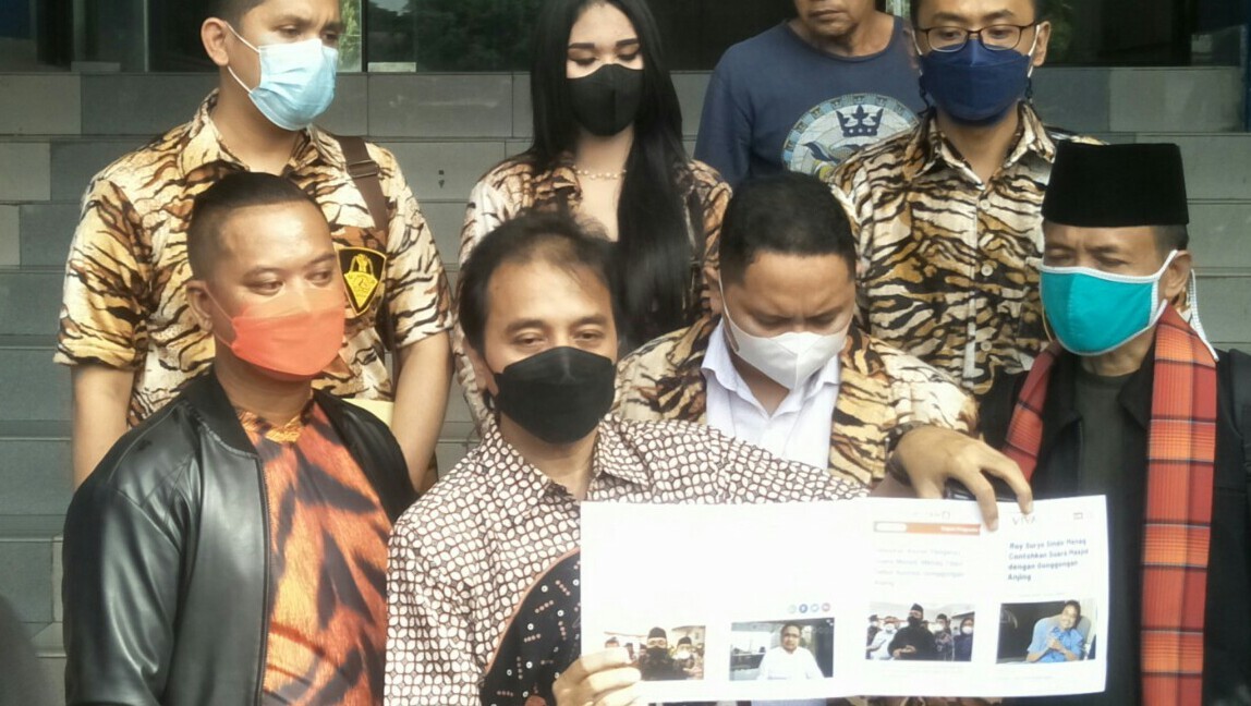Bukan Milik Roy Suryo, Polisi Sita Akun Medsos Ini Terkait Meme Stupa Borobudur Mirip Jokowi