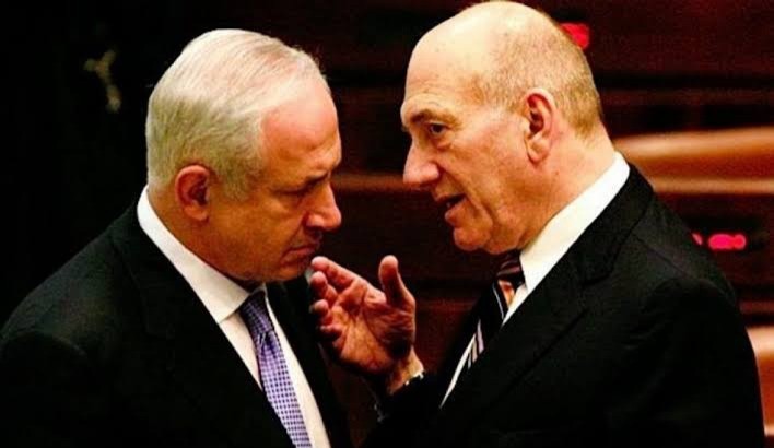 Bantah Netanyahu, Olmert: Israel Tak Punya Opsi Militer Terhadap Iran
