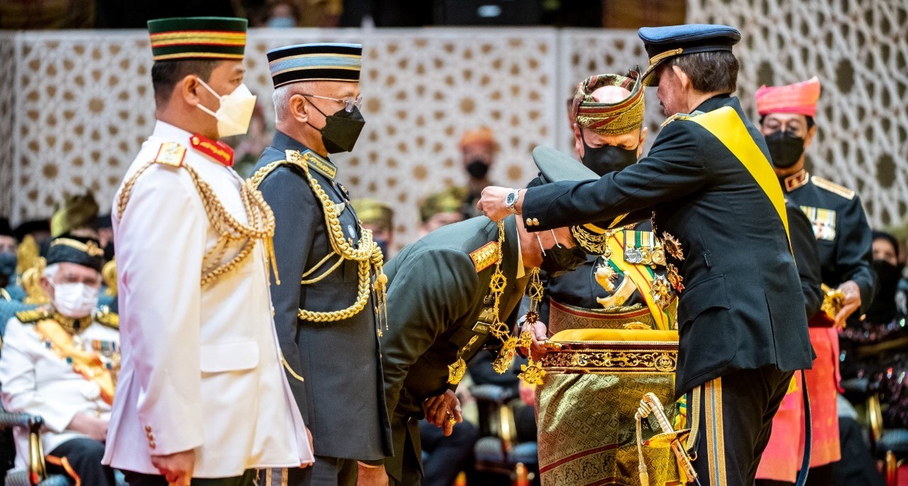 Panglima TNI Terima Bintang Penghargaan dari Sultan Brunei