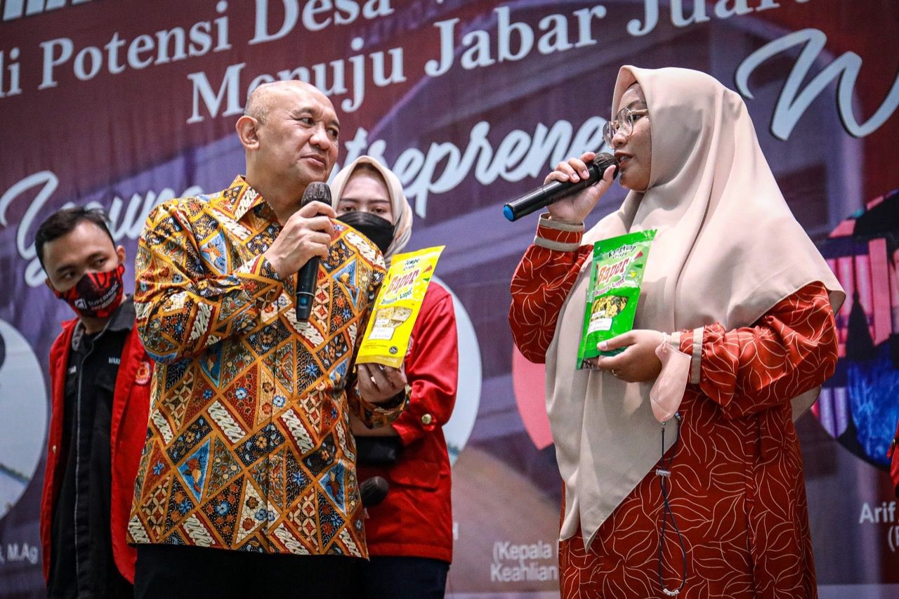 Teten Imbau Kampus di Indonesia Bikin Kurikulum Wirausaha