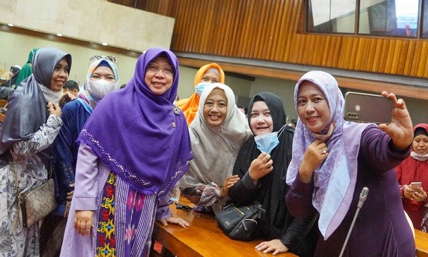 Sambut Komunitas UMKM Jaktim di Gedung DPR, Anis Tegaskan Komitmen Bantu UMKM