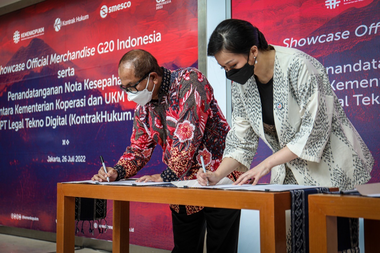 Kemenkop Gandeng Kontrak Hukum Permudah Pengurusan Legalitas UMKM