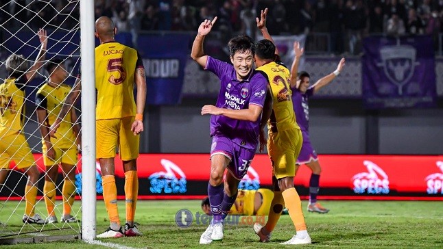 Hujan Gol, Persita Tangerang Taklukan Persikabo Bogor 5-3