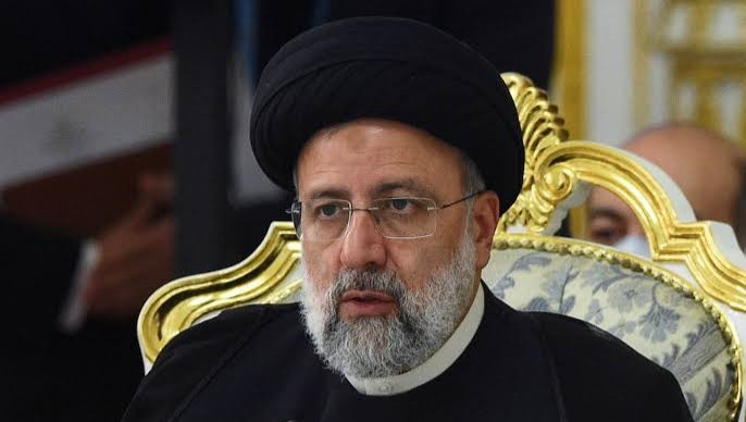 Presiden Raisi: Kami Tidak akan Mundur Demi Hak Bangsa Iran