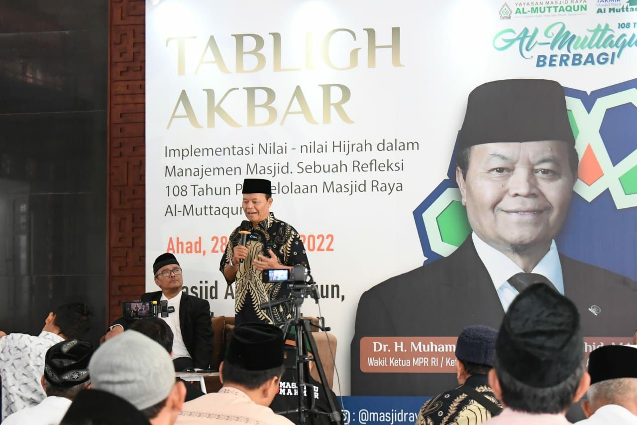 108 Tahun Masjid Raya Al Muttaqun, HNW: Masjid Kuatkan Ukhuwah Umat dan Menjauhkan Radikalisme