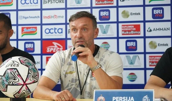 Sudah Menang Tiga Kali Berturut-turut, Thomas Doll Tak Mau Persija Lengah