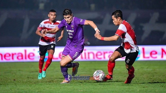 Menang di Kandang Persita, Madura United Duduki Puncak Klasemen