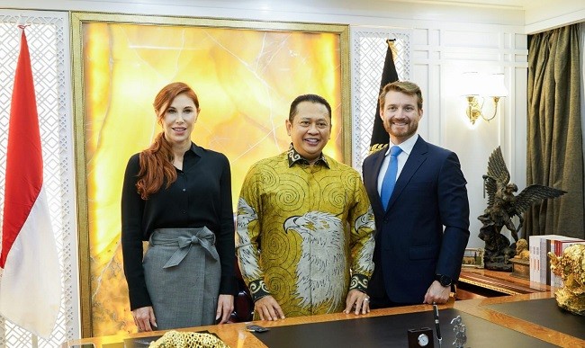 Terima Dominique Plewes, Ketua MPR RI Dukung Peningkatan Kerjasama Indonesia - Amerika Serikat