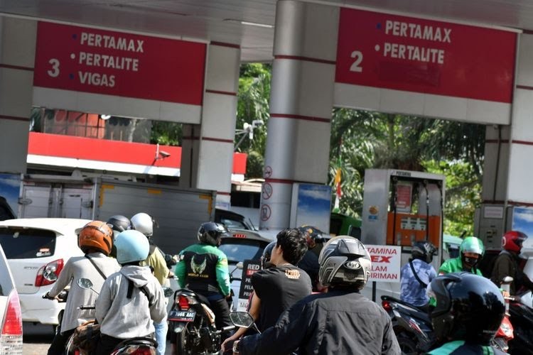 DPR Kaji Opsi BBM Subsidi Hanya untuk Motor dan Angkutan Umum