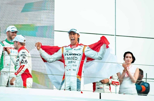 Sabet Juara Balap Dunia Ketahanan 6 Hours of Fuji 2022, Sean Gelael Dapat Pujian Dari  Ketum IMI Bamsoet