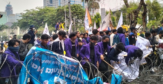 BEM SI Ultimatum Pemerintah Segera Batalkan Kenaikan BBM